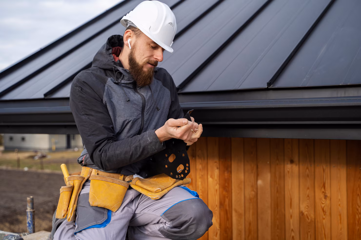 Roof Repair vs Roof Replacement